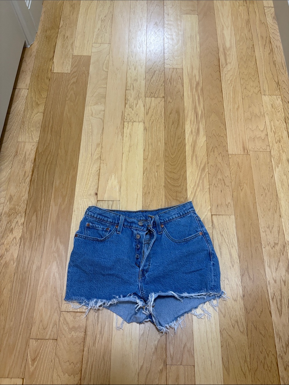 Levi's Button-Front High-Rise Denim Shorts - Blue